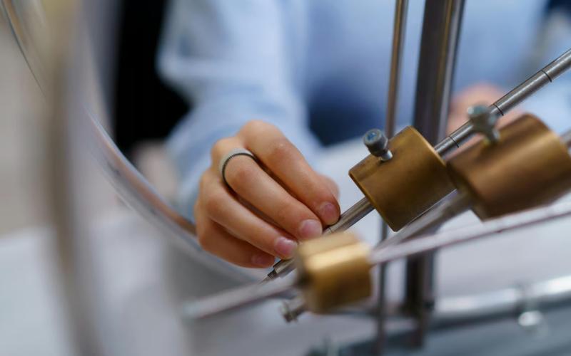 BINUS ASO Kolaborasi dengan Hitachi, Ini Untungnya