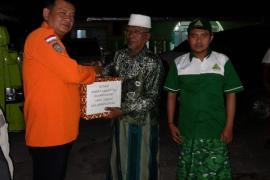 Pengiriman Bantuan Logistik PUDAM Tirta Lawu dan 15 Personil SAR Karanganyar Tiba di Pronojiwo Lumajang