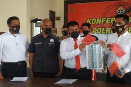 Nekat Edarkan Uang Palsu Lewat Modus COD Beli Ponsel, Seorang Warga Diamankan Polisi