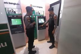 Cek Objek Vital, Sat Samapta Polres Kaur Patroli Dini Hari 