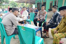 Polsek Maje, SambangI Tokoh Adat dan Tokoh Masyarakat di Desa Tanjung Agung 
