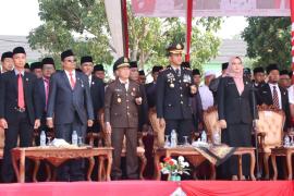 Kapolres Kaur, Menghadiri Upacara HUT Kemerdekaan RI ke-78 di Tingkat Kabupaten Kaur 