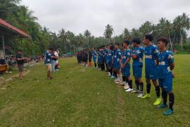 Hadir di Setiap Kegiatan Masyarakat, Polsek Nasal Berikan Pengamanan Turnament Sepak Bola 