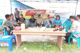 Polsek Maje Gelar Minggu Kasih di Desa Wayhawang