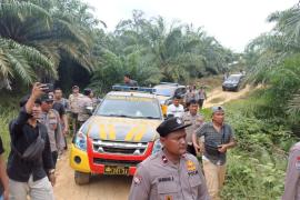 Polres Kaur Berikan Pengamanan Aksi Unjuk Rasa PMPL 