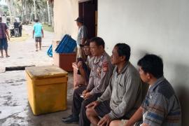Sambangi Nelayan, Sat Polairud Polres Kaur Sampaikan Imbauan Kamtibmas