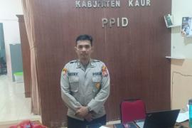 Personel Polres Kaur Lakukan Pengamanan di Kantor Bawaslu