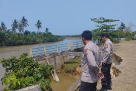 Satgas Ops Bina Karuna Nala 2023 Berikan Imbauan dan Sosialisasi Antispasi Bencana Alam
