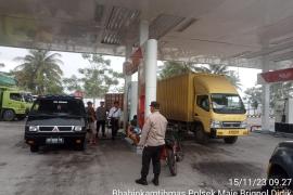 Personel Polsek Maje patroli dan Lakukan Pengawasan di SPBU