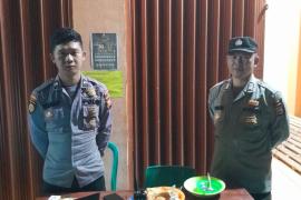 Personel Polres Kaur Pengamanan di Gudang Logistik 1