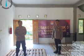 Gudang Logitik 3 KPUD Kaur Dilakukan Pengamanan oleh Polres Kaur 