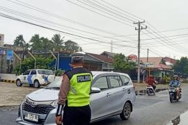 Bentuk Pelayanan Kepada Masyarakat Guna Mewujudkan Kamseltibcar Lantas, Sat Lantas Polres Kaur Gatur Lalin Pagi Hari