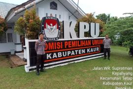 Patroli OMB, Polres Kaur Antisipasi Gangguan Kamtibmas di KPUD Kaur