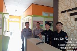 Cegah Gangguan Kamtibmas, Personel OMB Polres Kaur Patroli di Kantor KPUD 