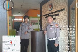 Thapan Masa Kampenya, Personel OMB Polres Kaur Patroli di Kantor Bawaslu  