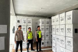 Satgas Kamseltibcarlantas Polres Kaur, Sambang ke Gudang Logistik 3 KPU Kabupaten Kaur