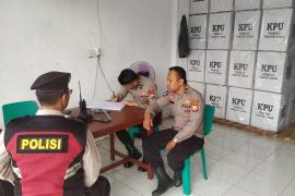 Ciptakan Keamanan, Polres Kaur Patroli Jaga di Gudang Logistik KPUD
