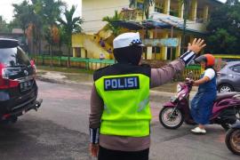 Antisipasi Kecelakaan di Pagi Hari, Sat Lantas Polres Kaur Pengaturan Lalu Lintas
