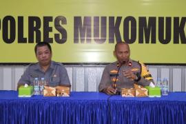 Sosialisasilan Peraturan Fungsi Propam dan Etika Profesi Polri, Bid Propam Polda Bengkulu Kunjungi Polres Mukomuko