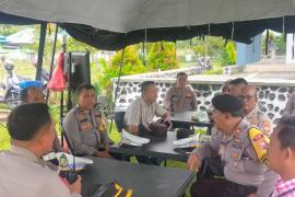 Rapat Pleno Tingkat Kabupaten, Kabag Ops Polres Kaur Berikan Arahan dan Penekan Kepada Personel Pengamanan