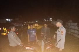 Patroli Dialogis, Polsek Padang Guci Hulu Antisipasi Premanisme dan 3C Serta Pengamanan Objek Vital 