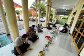 Pererat Silahturahmi, Personel Polres Kaur Gelar Buka Puasa Bersama 