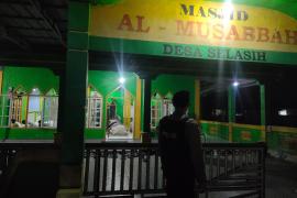 Sat Samapta Polres Kaur Laksanakan Pengamanan Ibadah Shalat Tarawih 