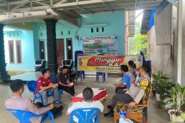 Di Desa Tanjung Betung I, Polsek Maje Dengarkan dan Tampung Curhatan Warga 