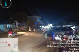 Sat Lantas Polres BS ,Patroli Blue Light Ciptakan  Kenyamanan Ibadah Shalat Tarawih