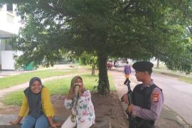 Sat Samapta Polres Kaur Melakukan Patroli Dialogis di Seputaran Wilkum, Ciptakan Kamtibmas Kondusif