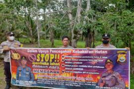 Piket Yanmas Polsek Maje Sosialisasi Larangan Pembakaran Hutan dan Lahan Kepada Warga 