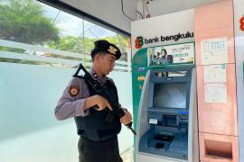 Patroli, Personel Sat Samapta Polres Kaur Melaksanakan Patroli Pengecekan Obyek Vital di Wilkum 
