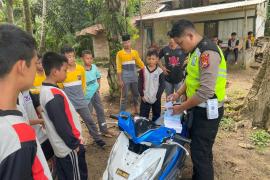 Patroli Antisipasi Balap Liar dan Knlapot Brong, Sat Lantas Polres Kaur Lakukan Penertiban
