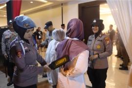 Wujudkan Proses Demokrasi Yang Kondusif, Personil Polres Kepahiang Amankan Kegiatan Debat Pasangan Calon Bupati dan Wakil Bupati Kepahiang