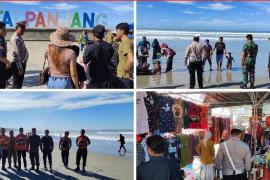 Polresta Bengkulu Gelar Apel Serah Terima Piket Pengamanan Pos Terpadu Pantai Panjang