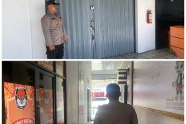 Satgas Preventif Polresta Bengkulu Pengamanan dan Pengecekan di Kantor KPU Kota Bengkulu