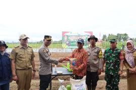 Serentak Se-Indonesia, Polresta Bengkulu Tanam Benih Jagung