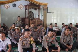Polres Seluma Laksanakan Pembinaan Rohani dan Mental untuk Tingkatkan Karakter Personil