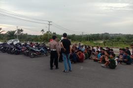 Aksi Balap Liar di Sekitar Balai Kota Merah Putih Dibubarkan, 38 Sepeda Motor Diangkut Polisi