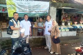 Tim Satgas Pangan Polda Bengkulu, Bulog dan Disperindag Lakukan Pengawasan Ketersediaan MinyakKita di Pasar Panorama