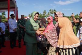 Pembagian Tambahan Gizi Bagi Anak yang Alami Stunting