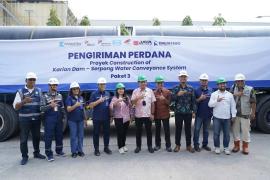 Perkuat Dukungan Infrastruktur Air Krakatau Pipe Resmi Memulai Pengiriman Perdana Proyek Karian