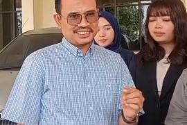 kuasa hukum terdakwa, Ilham Patahillah